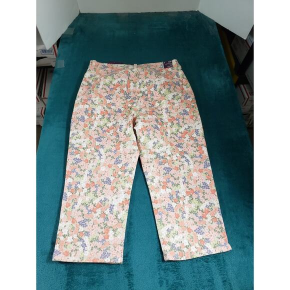 Gloria Vanderbilt Jeans Size 10 Petite Womens Pants Stretch Floral Capri NWT - Picture 13 of 15